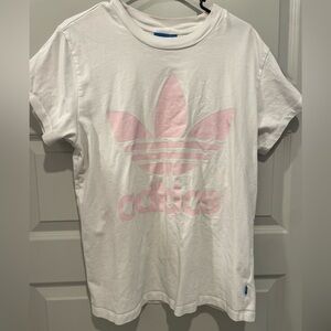 White & pink adidas oversized tee